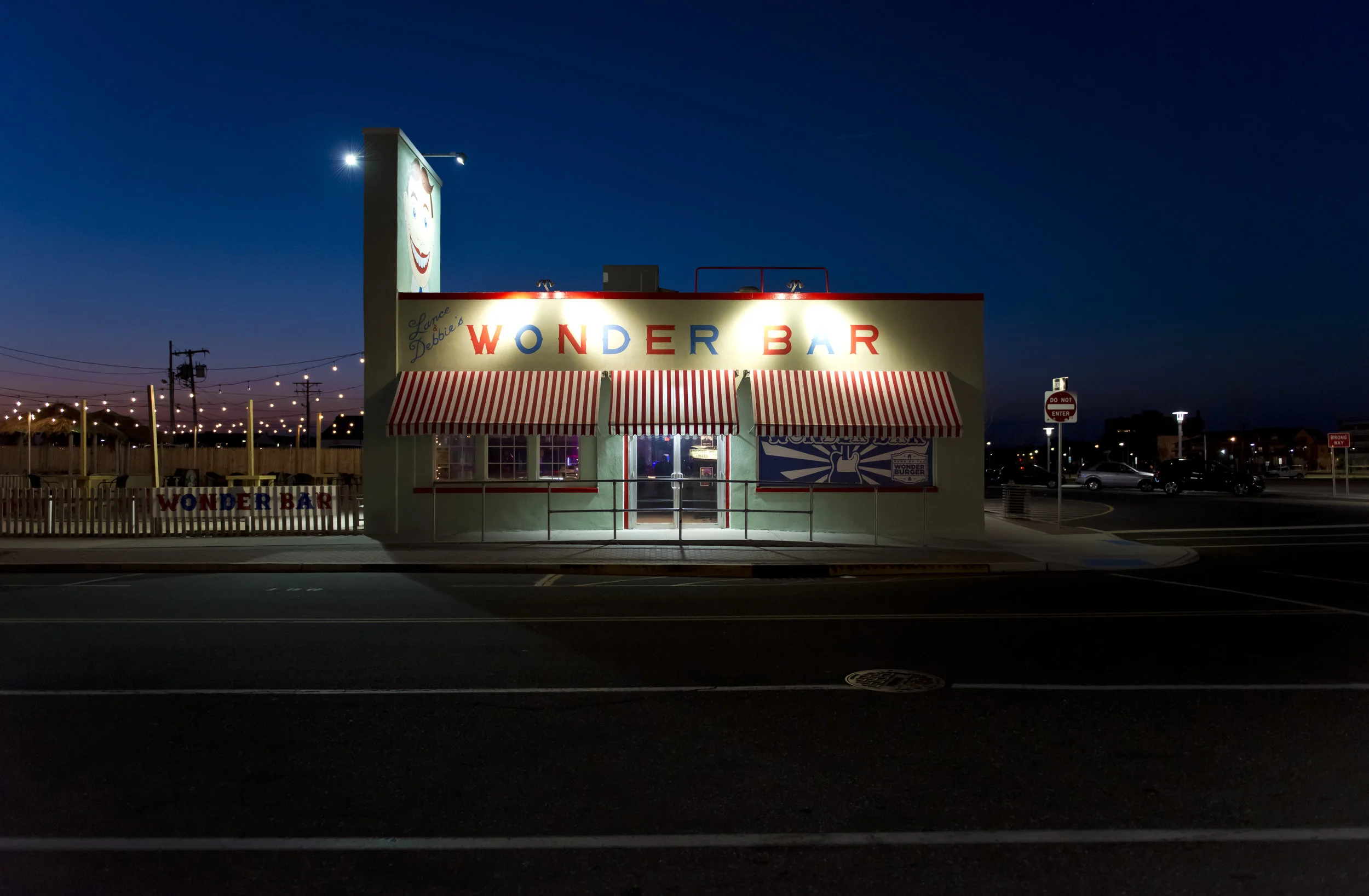 WONDER BAR-ASBURY PARK-20517 655pm.jpg