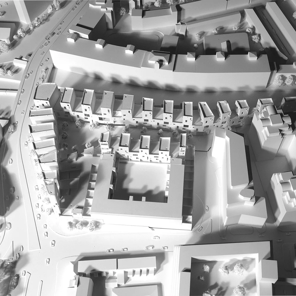cromwellsquare_thumb.jpg