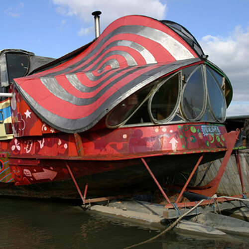image+10+tip+10+-+house+boat.jpg