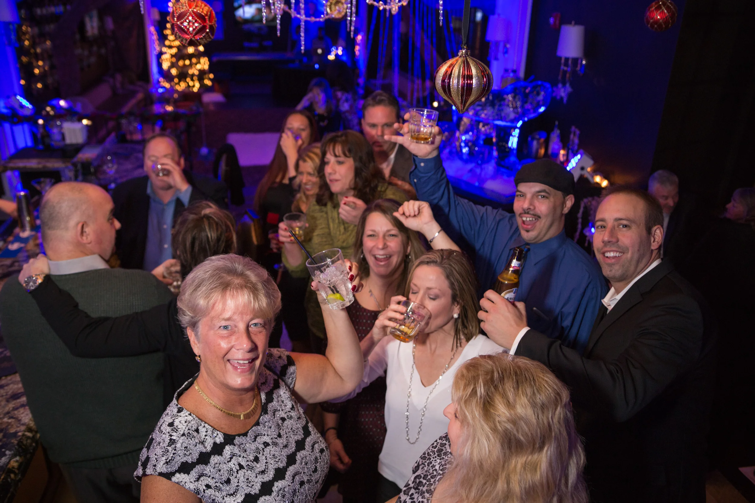 SourcePakHolidayParty-120.jpg