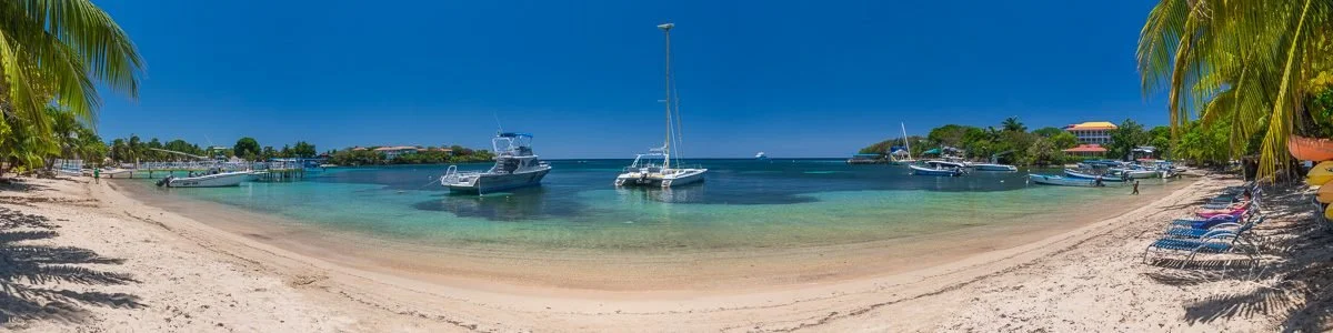 chillies beach.jpg