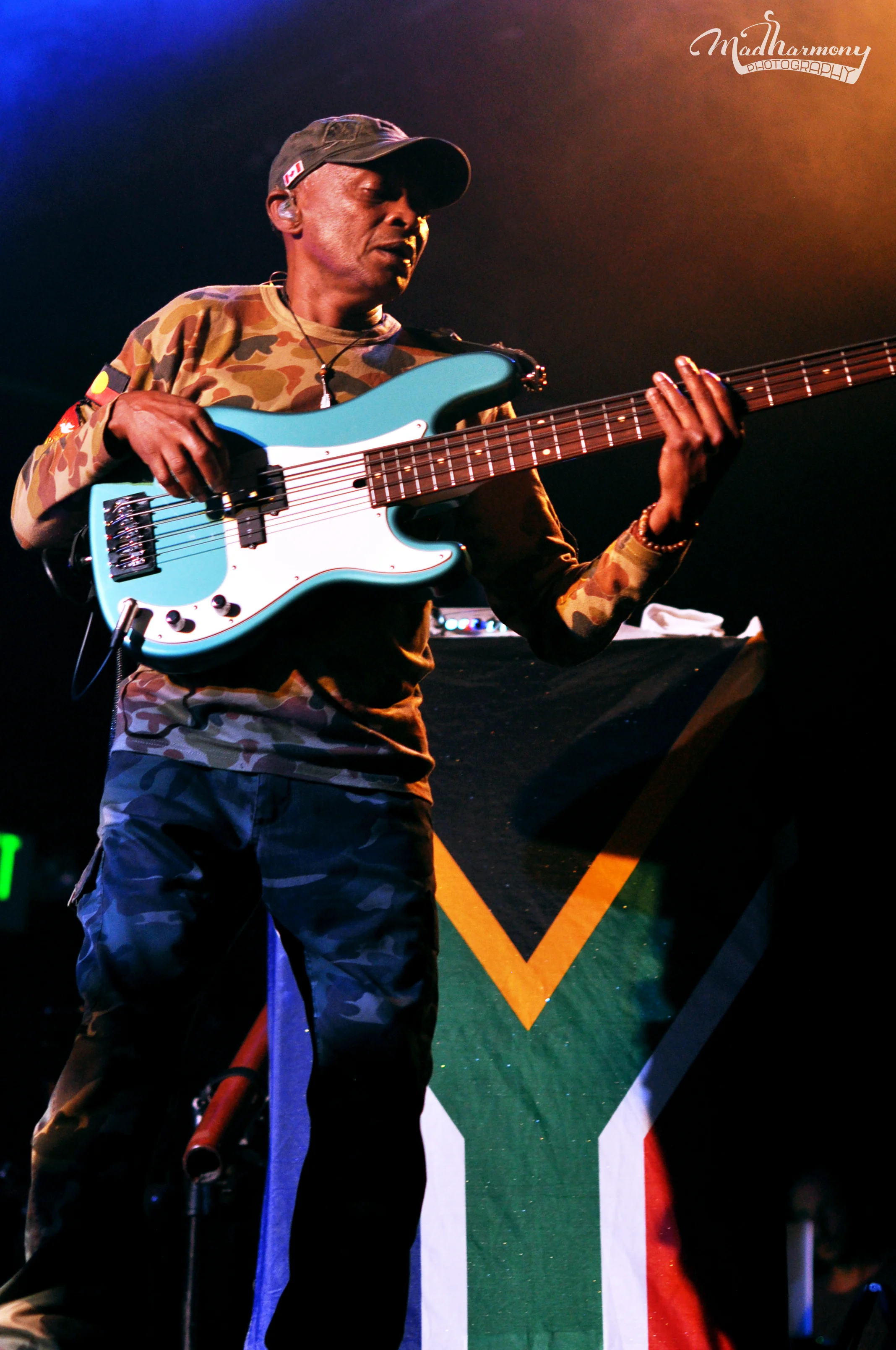 Xavier Rudd & The United Nations / 10.09.15 / The Catalyst Club