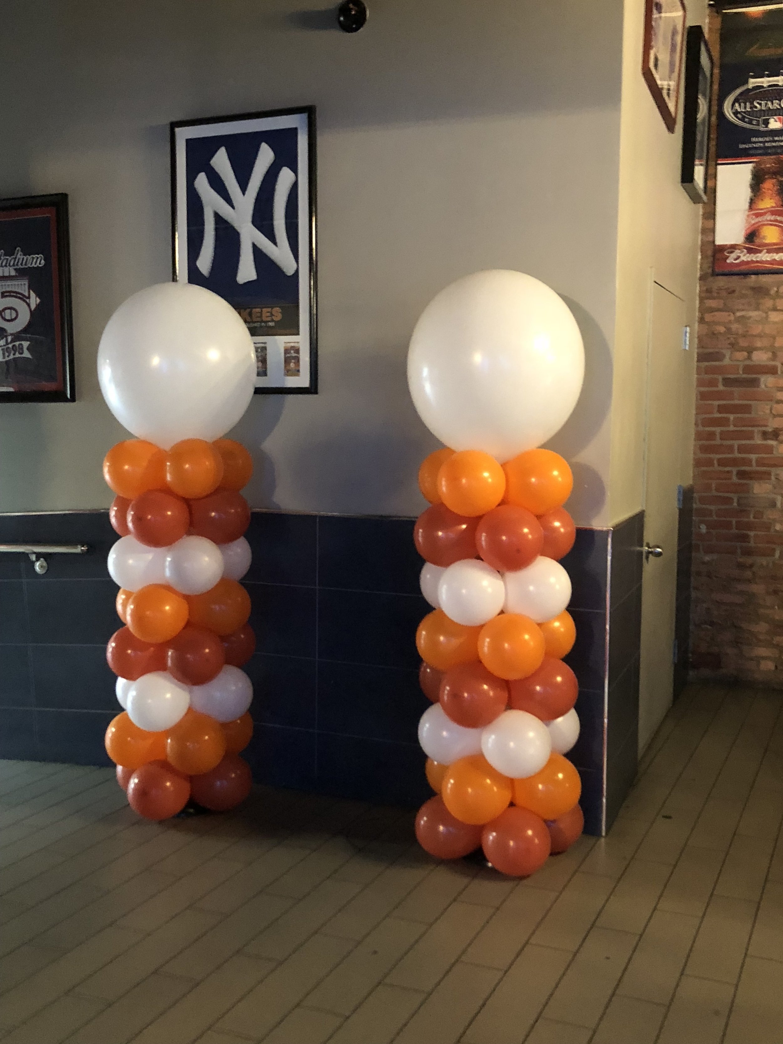 custom order, orange, white, banquet.jpg