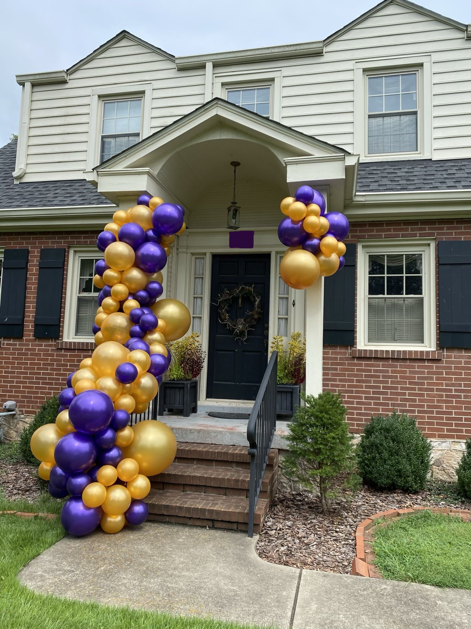 gold, purple.jpeg