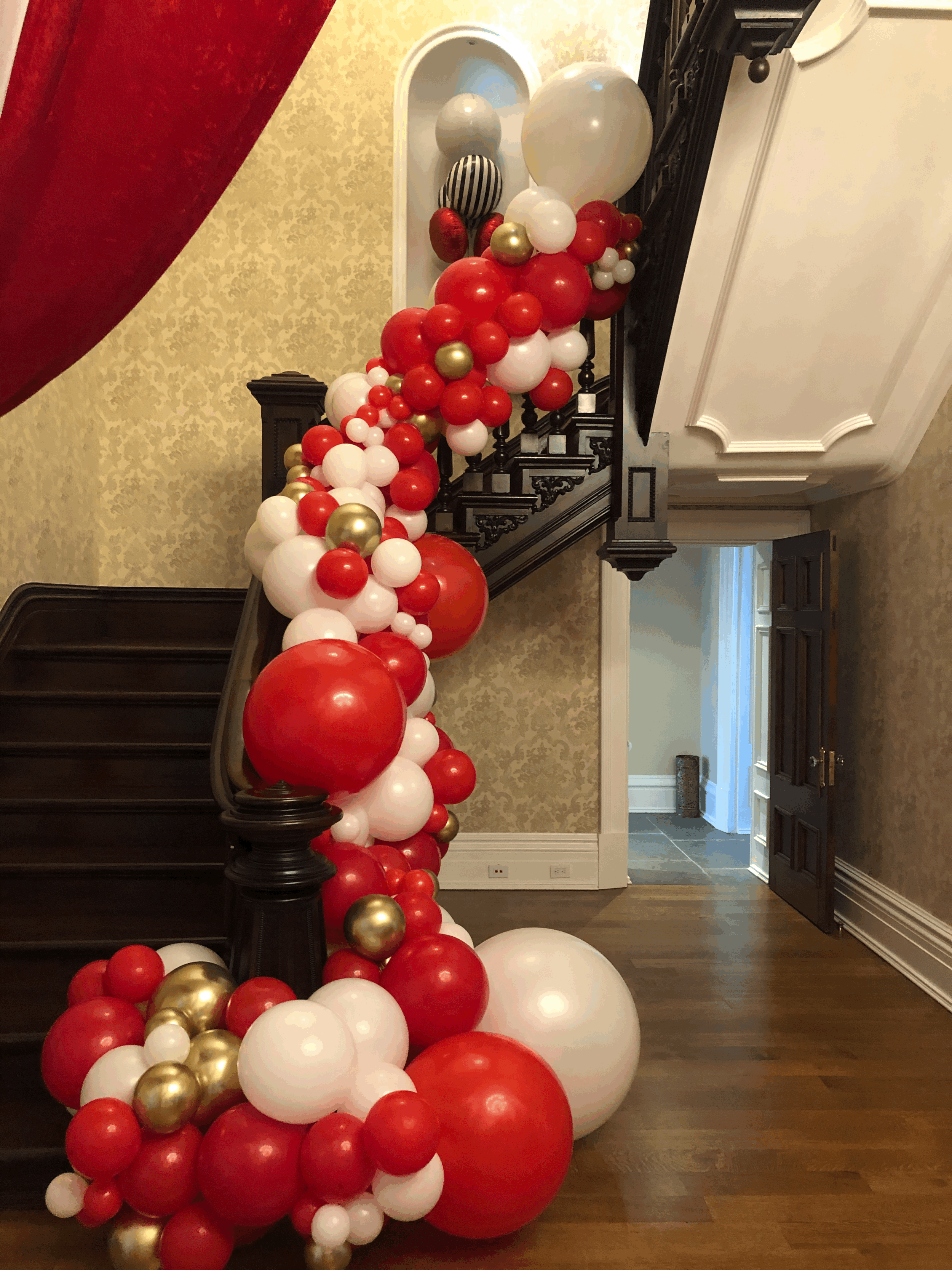 custom order, red, gold, white.gif