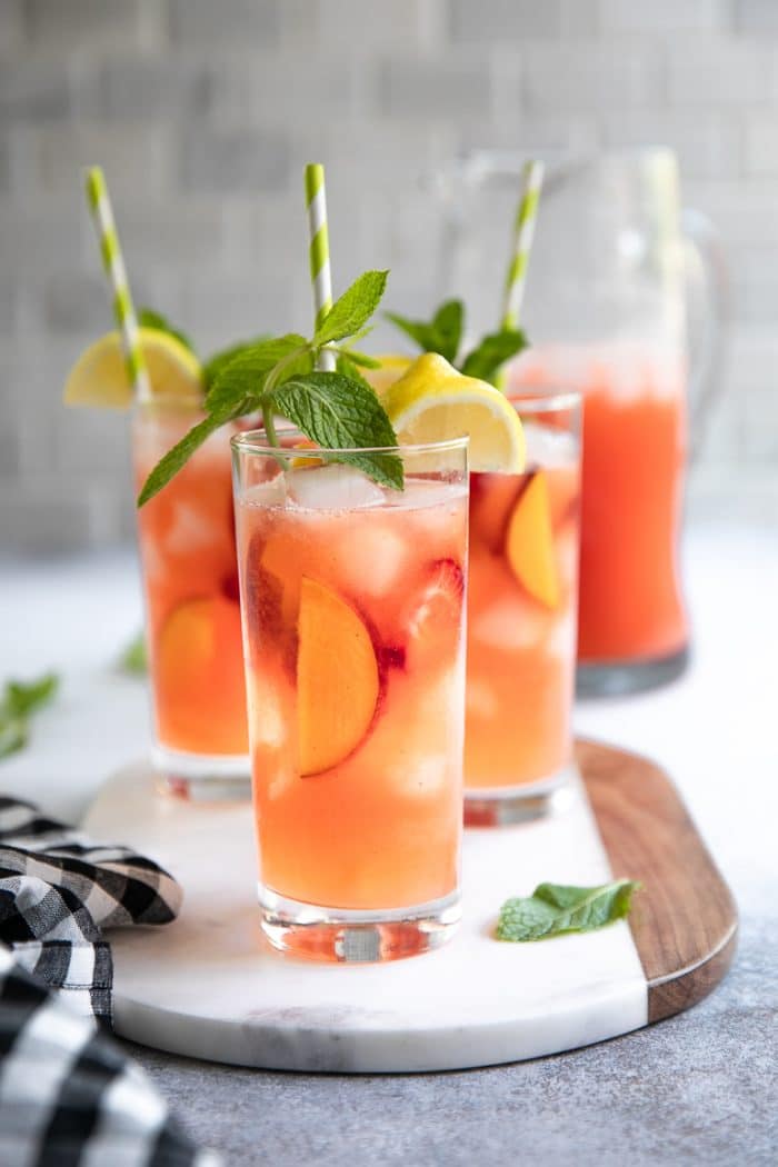strawberry-peach-lemonade-2-700x1050.jpg
