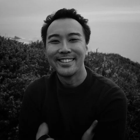HE Shuming Director He Shuming completed his Master’s in Directing at the AFI Conservatory. He contributed the short LETTERS FROM THE MOTHERLAND to the omnibus 667 (2017), which premiered at Busan Film Festival. His project AJOOMMA won Most Promising Project at 2015’s Southeast Asian Film Lab.