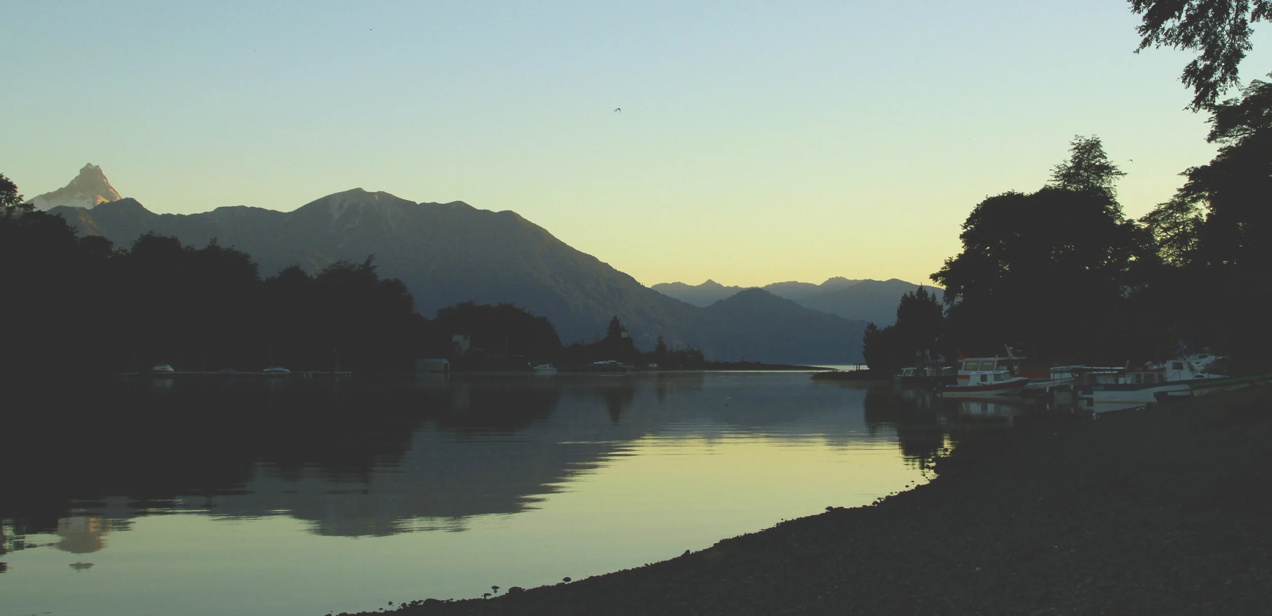 Lagos y Luces / Lakes and Lights