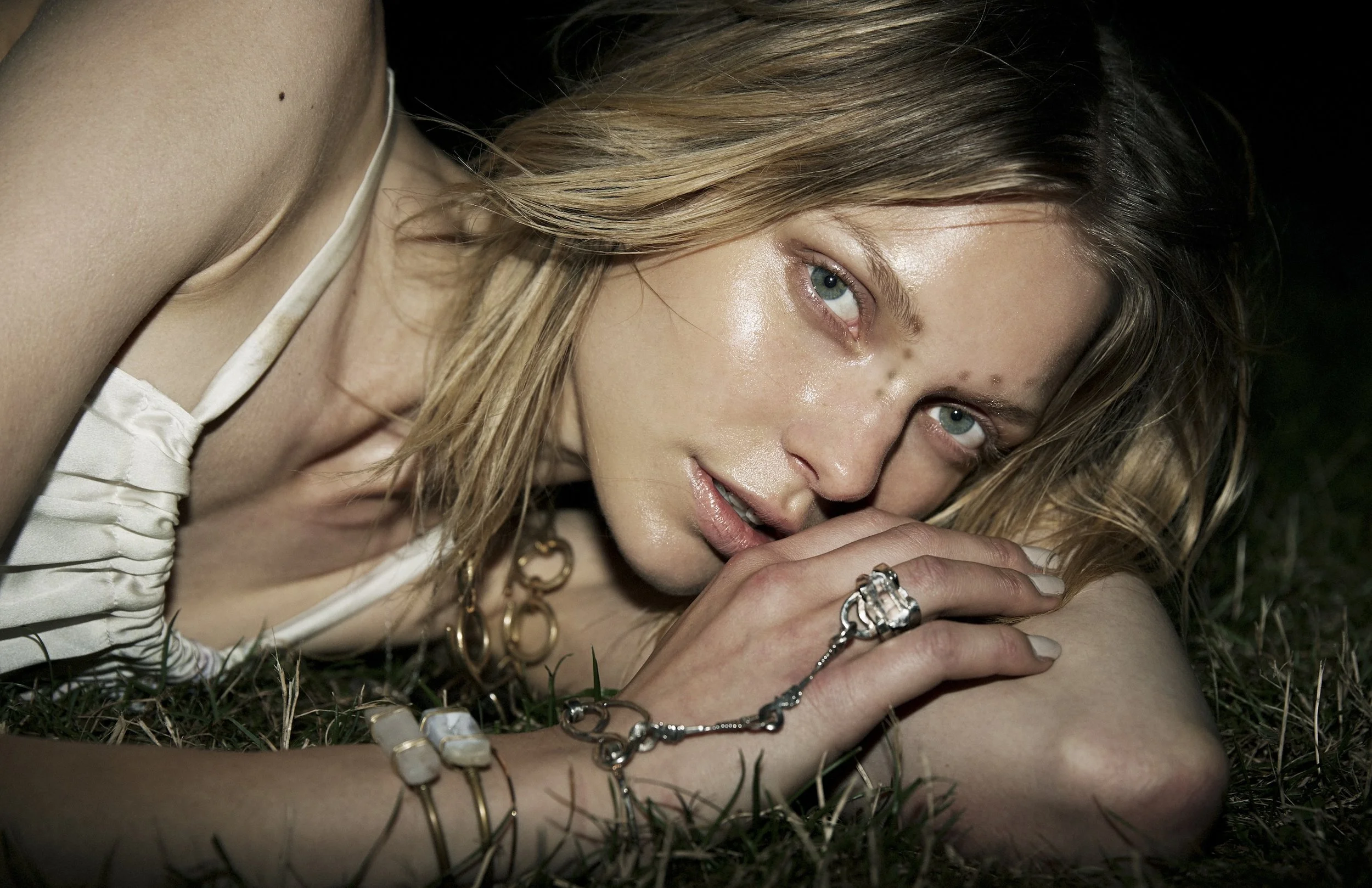 150826MajaBrodinSocietyLR1Tiff-2 copy.jpg