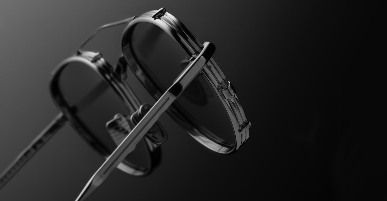 atelier miraHARCOURT optical boutique featuring handcrafted eyewear