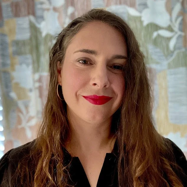 headshot - Christiana Zafiriadis.jpg