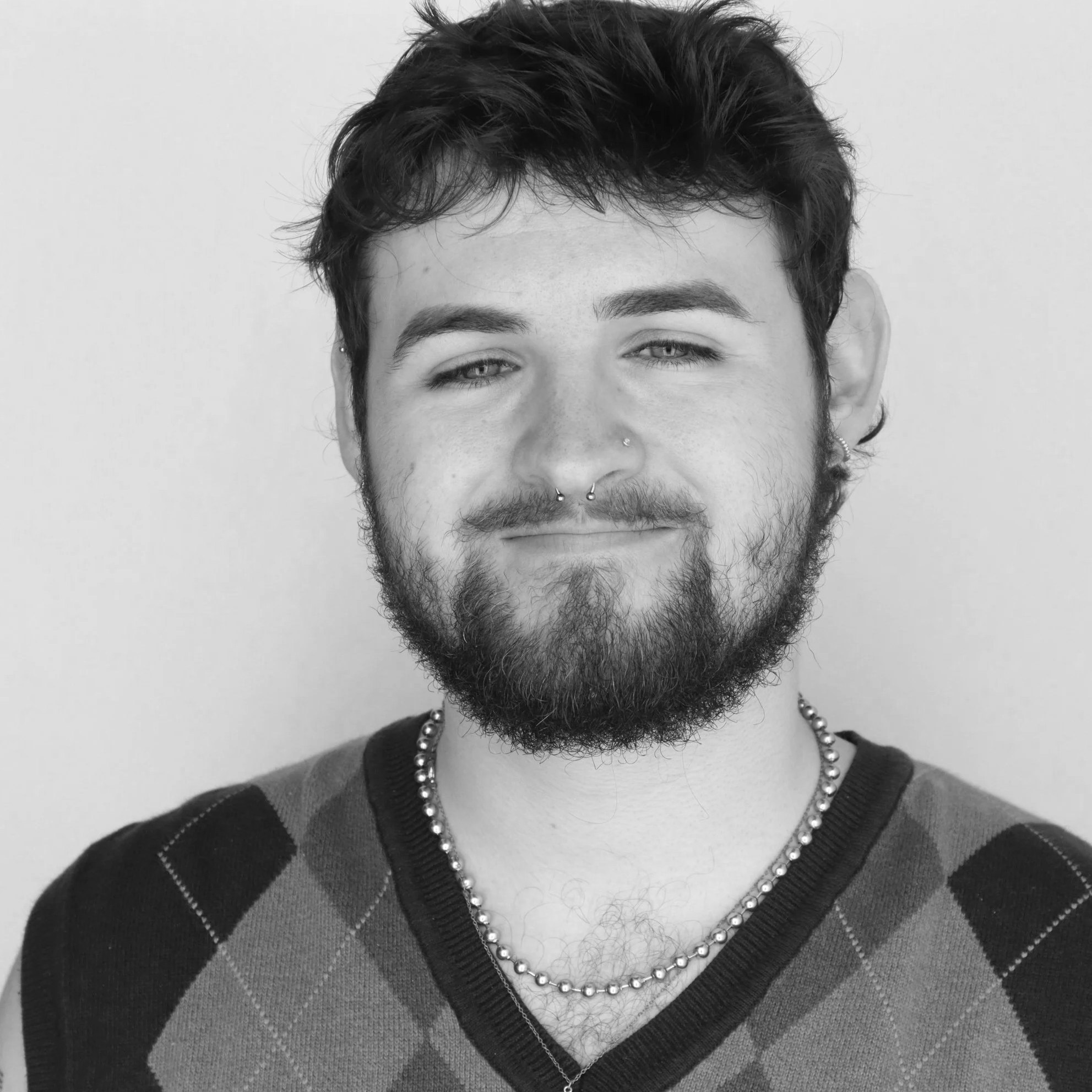 Headshot+-+Kevin+Wholey.png