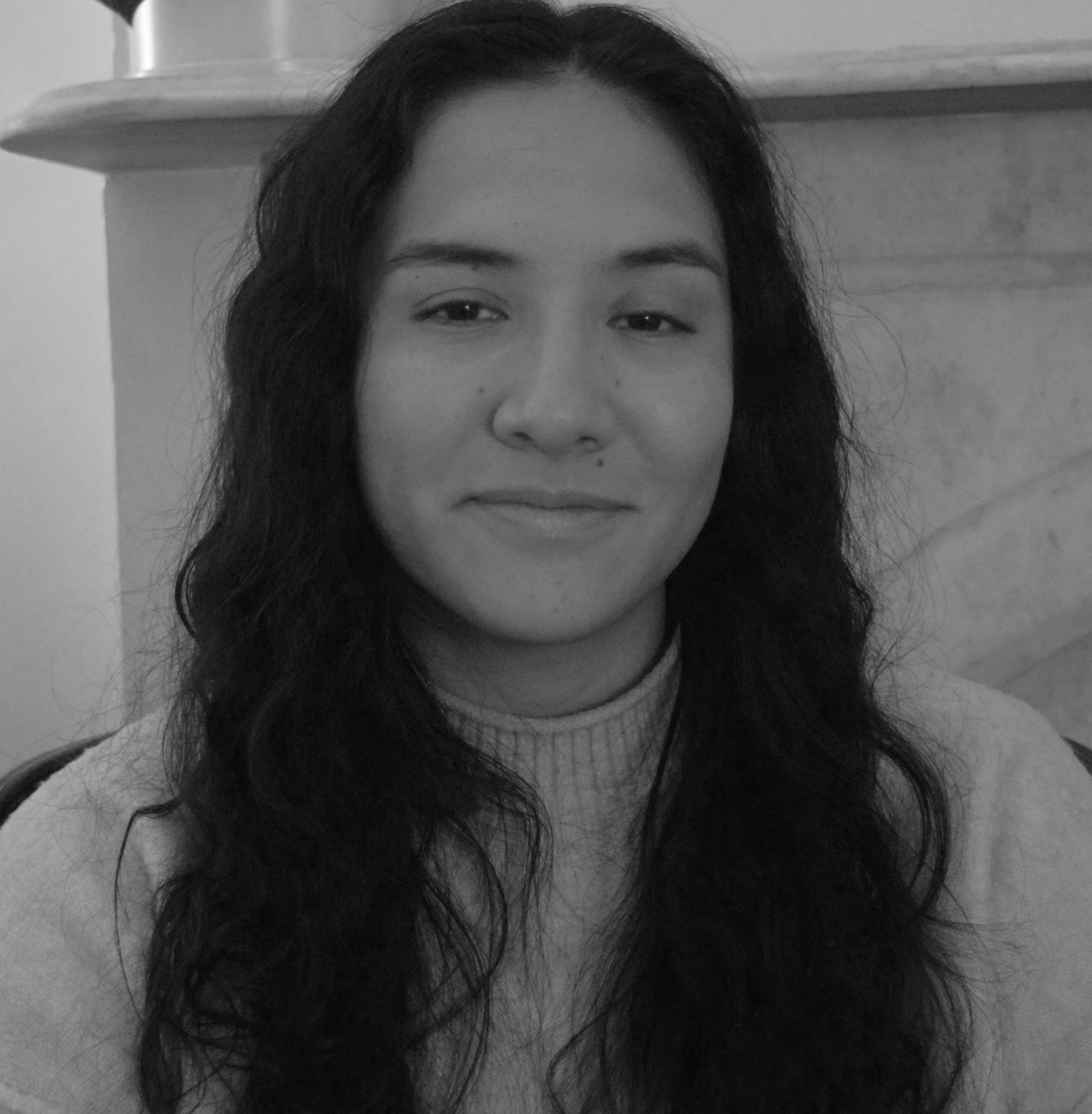 Current Headshot - Emma Hard.png