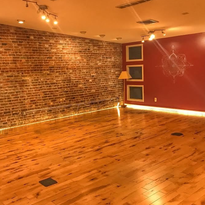 Align Divine Studio.jpg