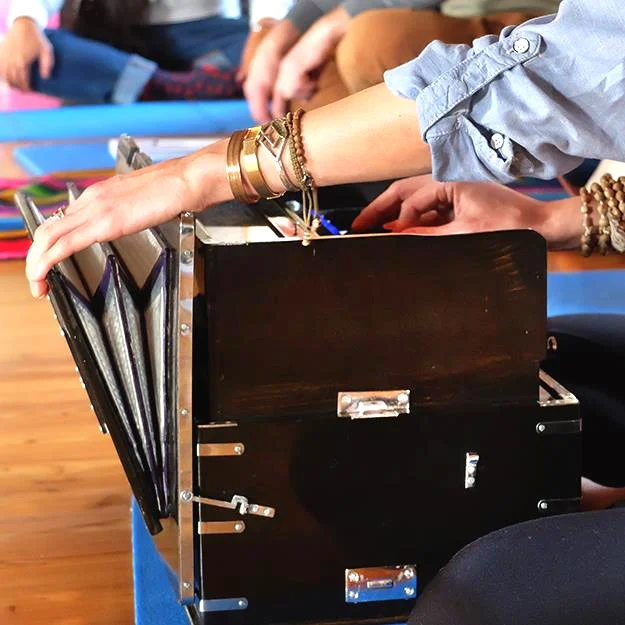 Beth+Barbaglia_Harmonium.jpg