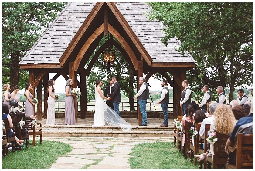 classic_oaks_ranch_wedding (102).jpg