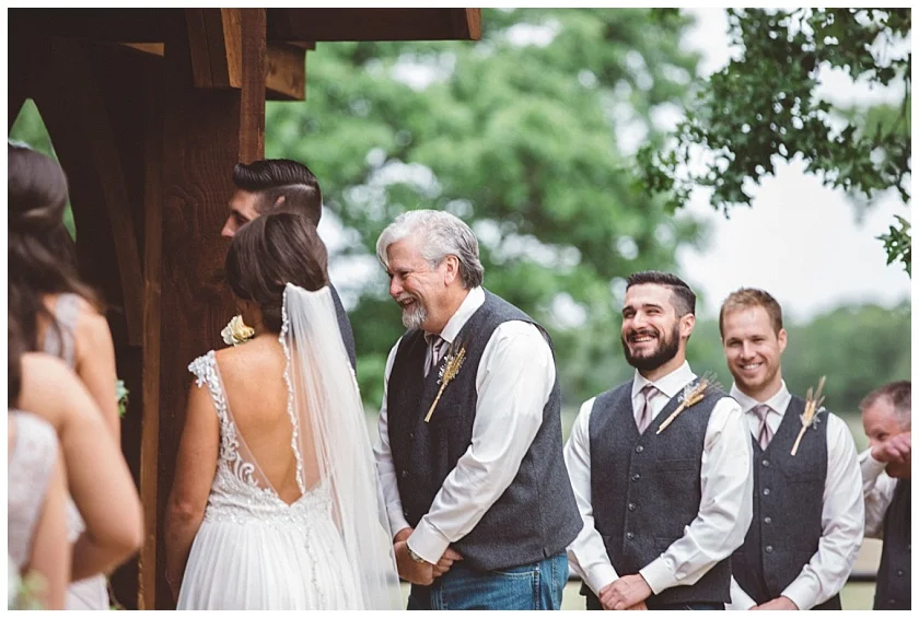 classic_oaks_ranch_wedding (129).jpg