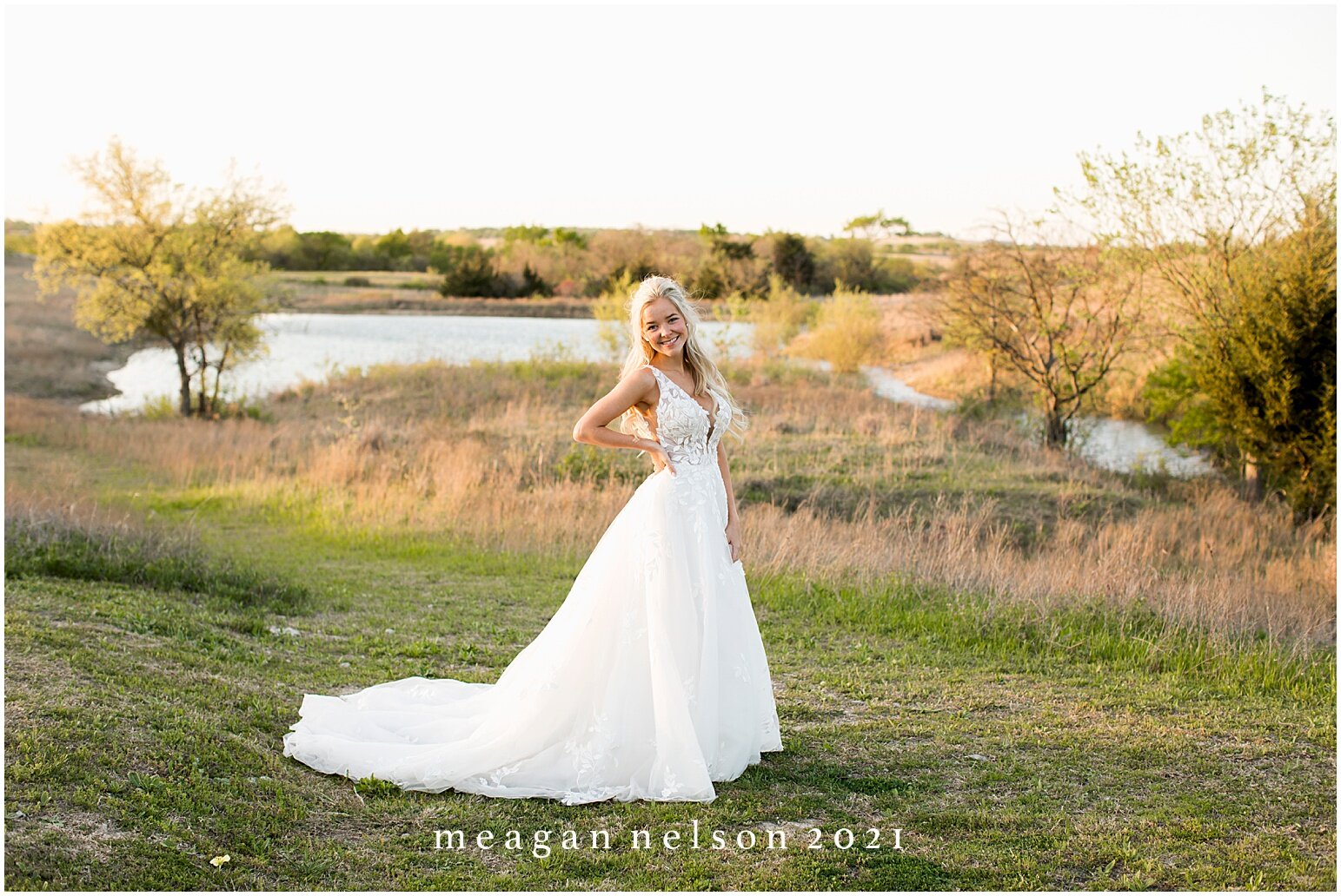 fort_worth_wedding_photographer_big_white_barn_decatur0012.jpg