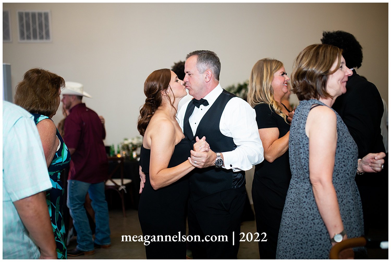 stoney_ridge_villa_wedding_dfw_wedding_photographer_0118.jpg