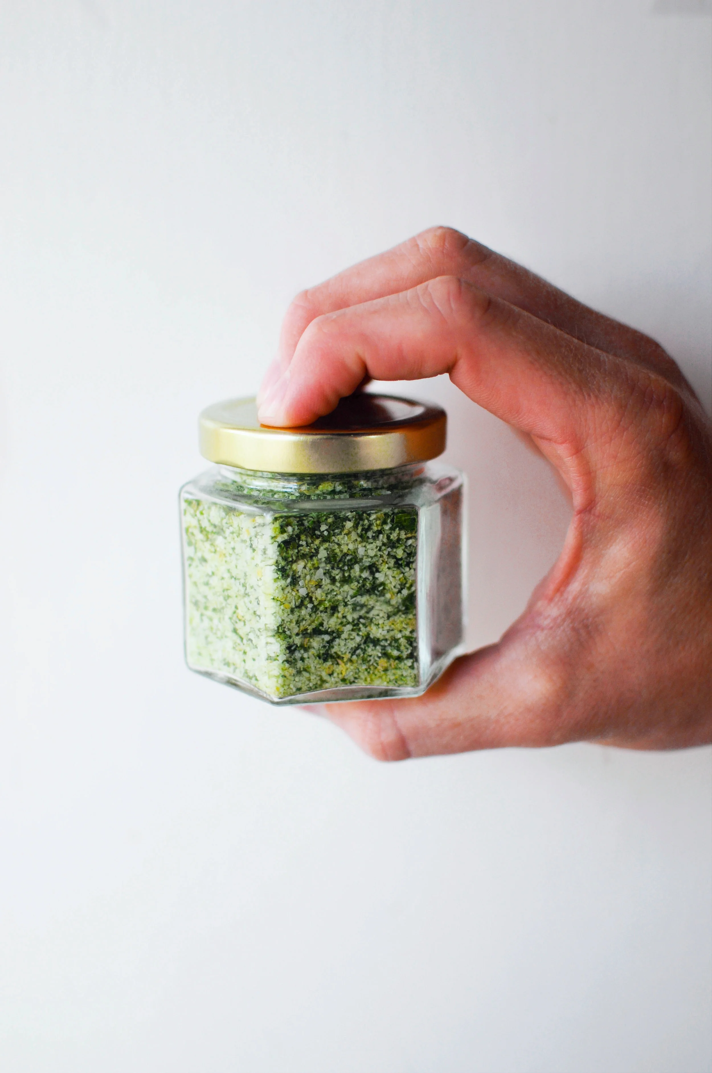 summerherbsalt-1.jpg