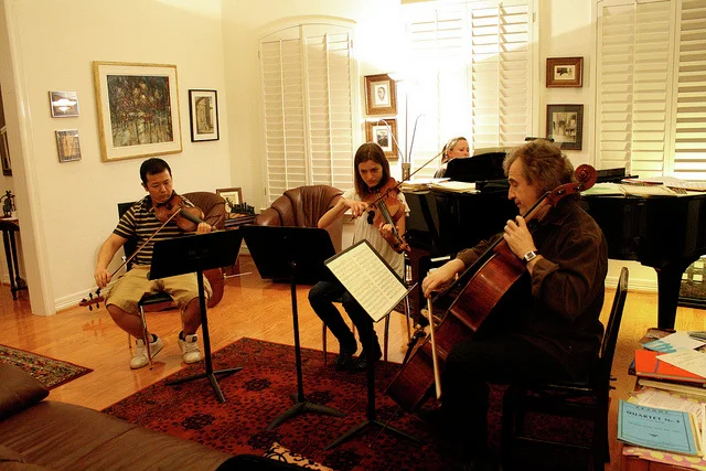 With students at the cello studio party