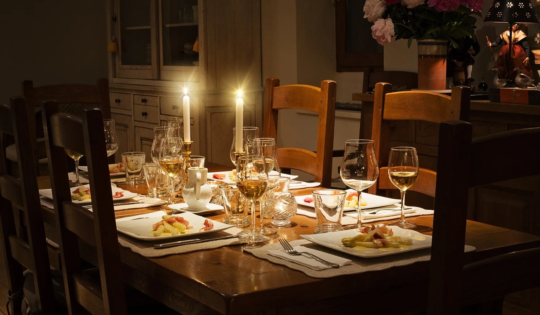 5 Ways to Enjoy the Holidays Even When Your Family Is Challenging