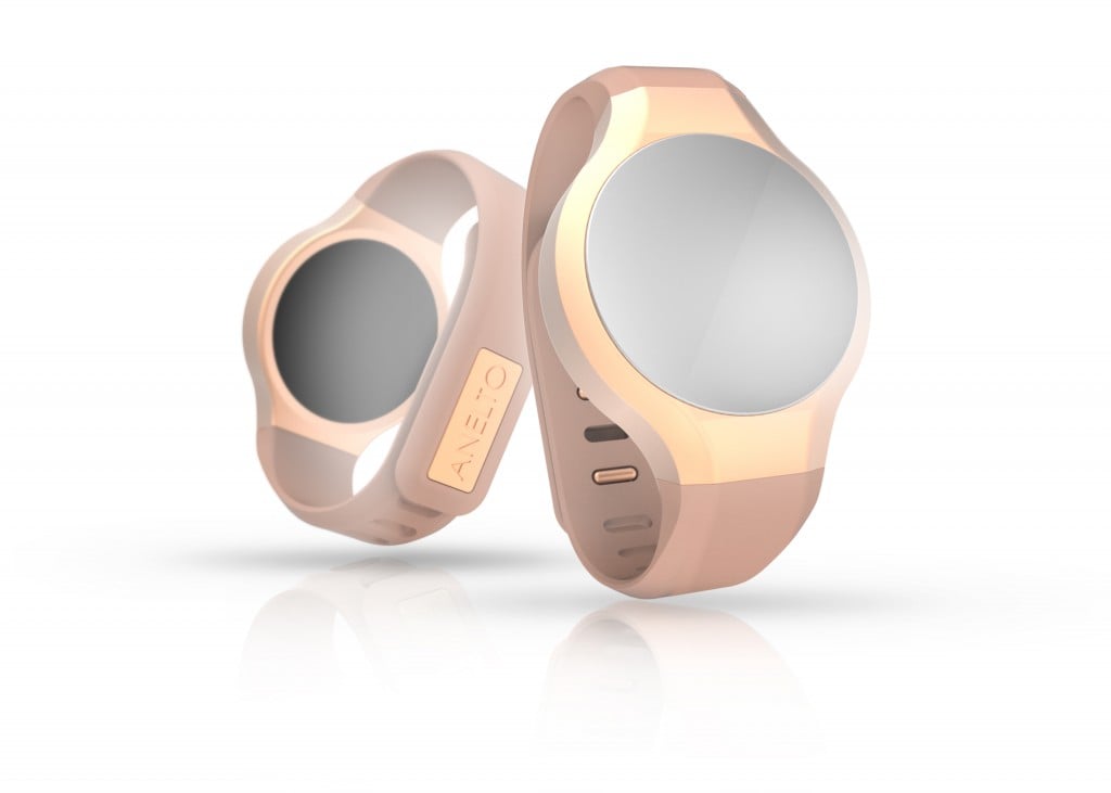We developed a few different styles, with a small and large version of each. For the smaller size, we chose a gold and peach theme, which is more on the feminine side, but could be used by either gender. Our research showed that adding a Color Mater