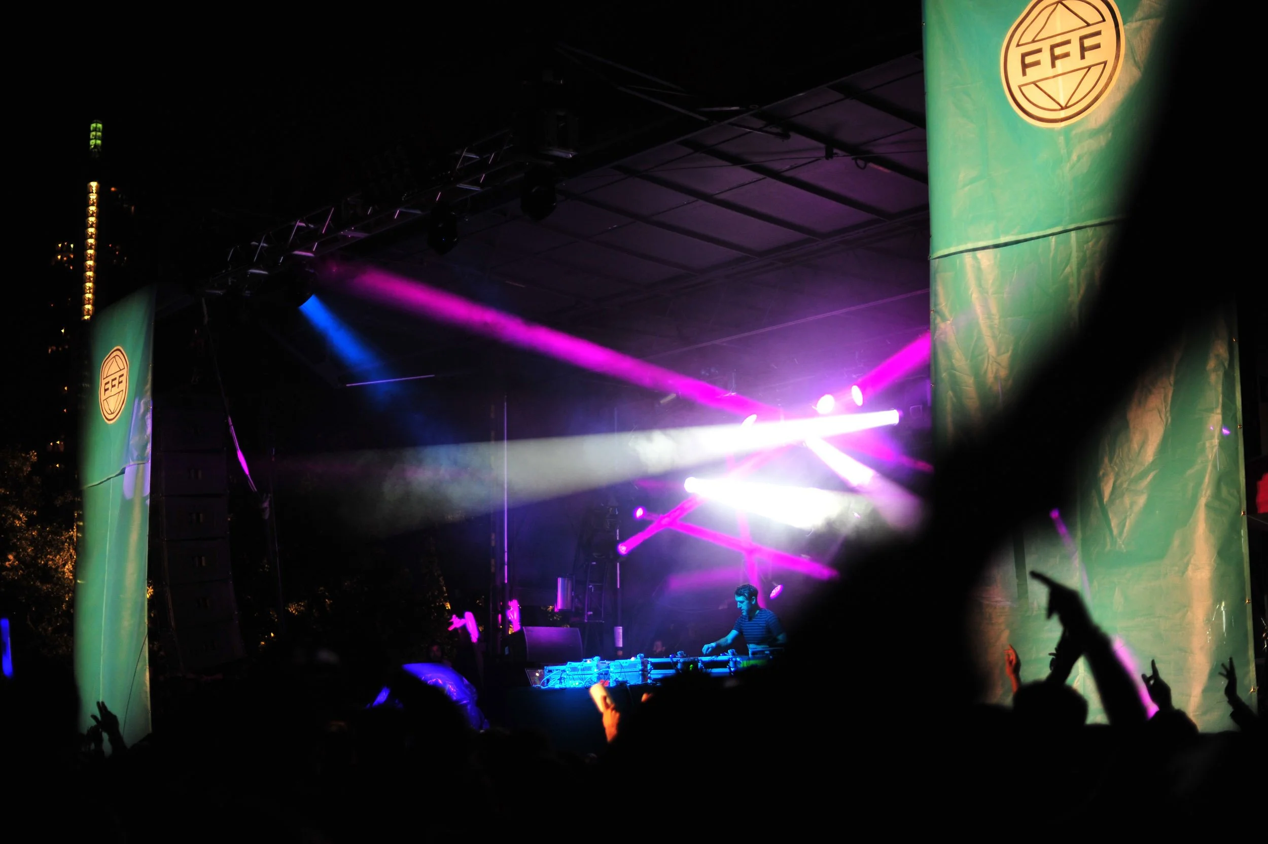RJD2
