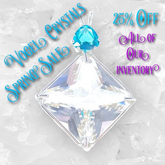 Sparkle with purpose and with tools that may enhance your life experiences! Our entire inventory is 25% OFF for limited time!🤗Code BEEREBORN. BeeSassy.com 🥰🧘🏻&zwj;♀️☮️🎁💎☯️💝#beesassystore #crystals #quarts #vogel #vogelcrystal #Vogelcrystalheal