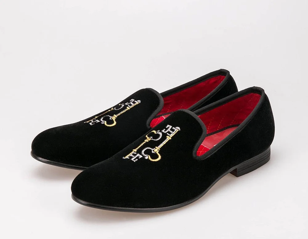 479-1 Handmade Key Embroidery Men Velvet Slipper Men Plus Size Loafers Men Flats.jpg