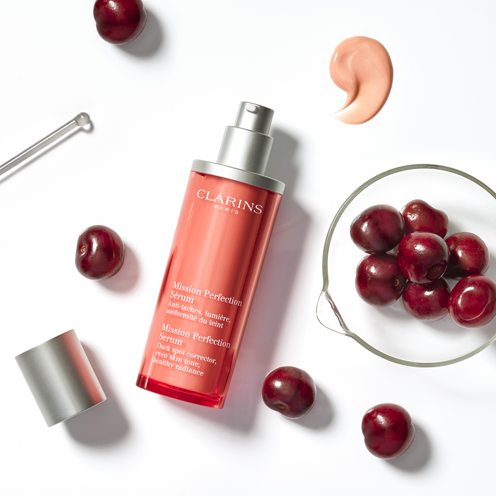 Beauty-styling-Serum-cherries-clarins-prop-stylist-lauren-becker.jpg