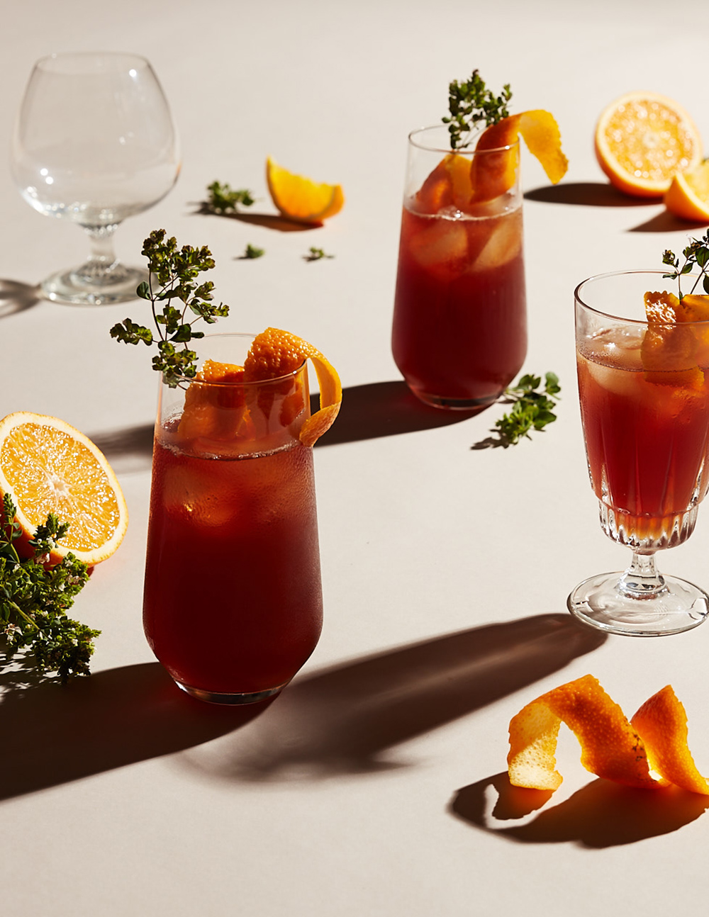 orange-oregano-negroni-cocktail-drinks-styling-prop-stylist-lifestyle-artdirector-creative-lauren-becker.jpg