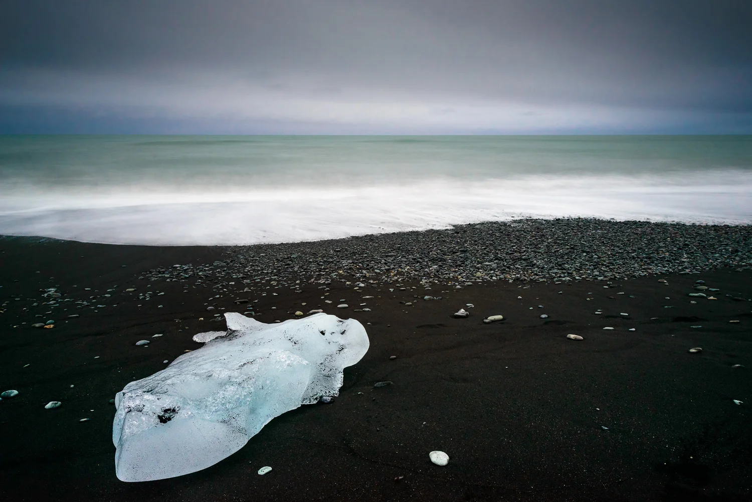 Jökulsárlón Black Sand Beach, Iceland