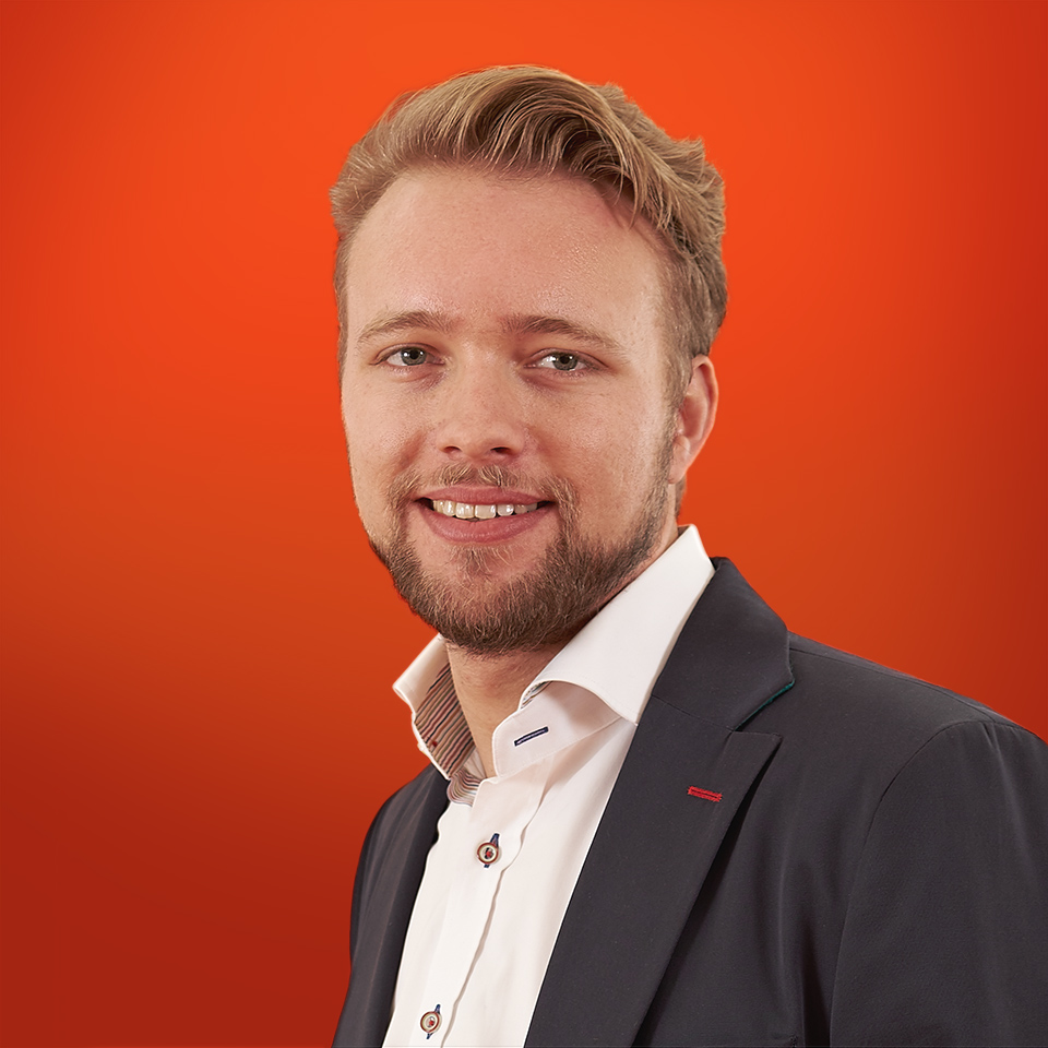 Karl Arnell Key Account Manager Telefon: +46 709-80 78 94 Mail: karl.arnell@itmab.se