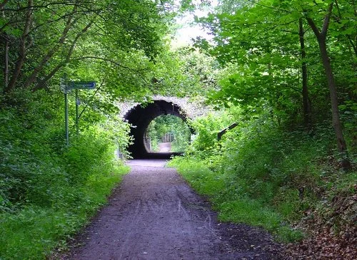 Worth Way Footpath. foto Pete Chapman