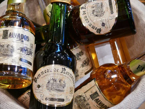 calvados och pommeau, två specialiteter från Normandie. foto cdt 14.