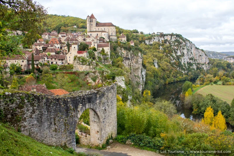 Saint-Cirq-Lapopie © Lot Tourisme - C. Novello