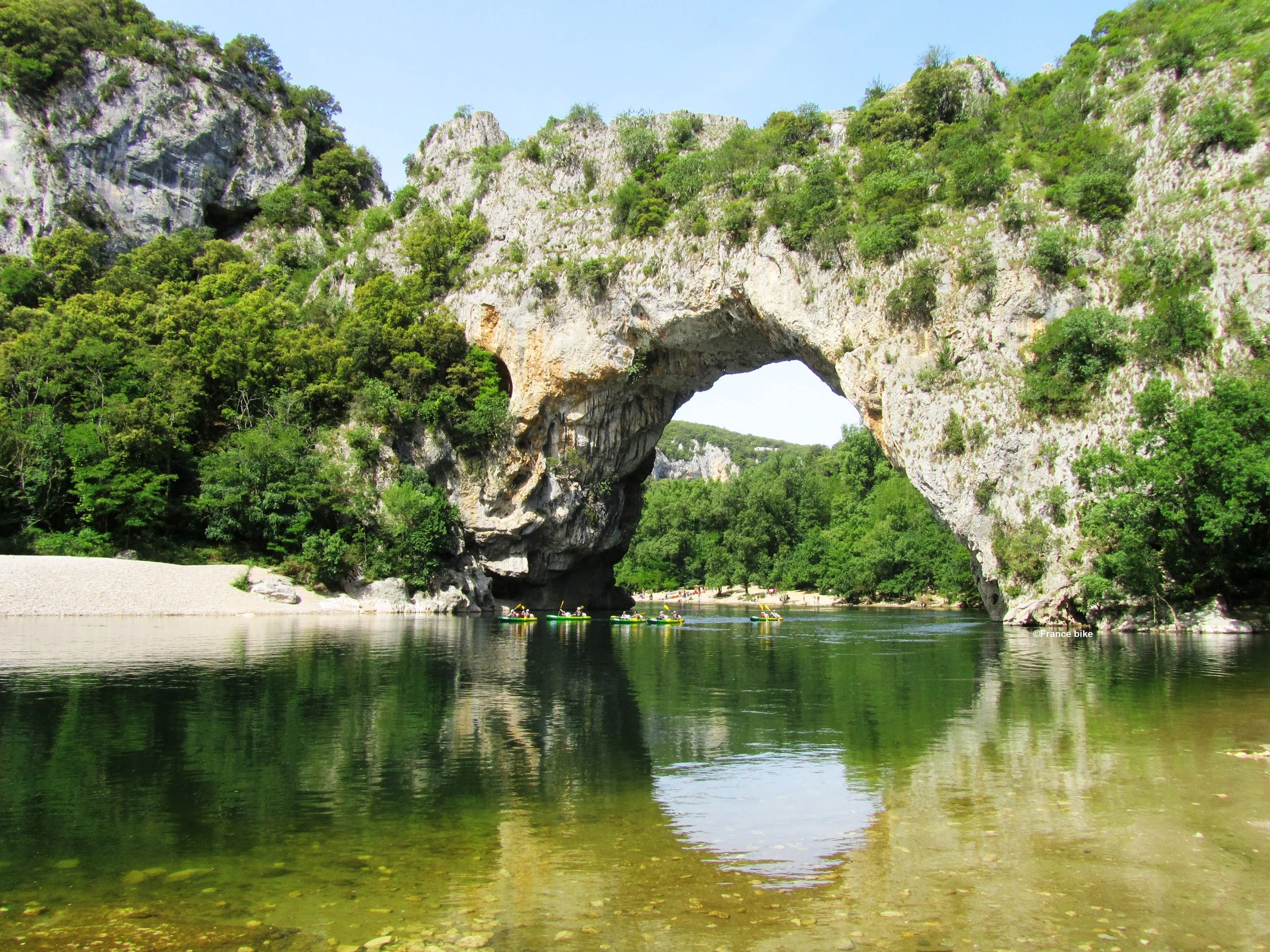 Till Ardèche med sina canyons