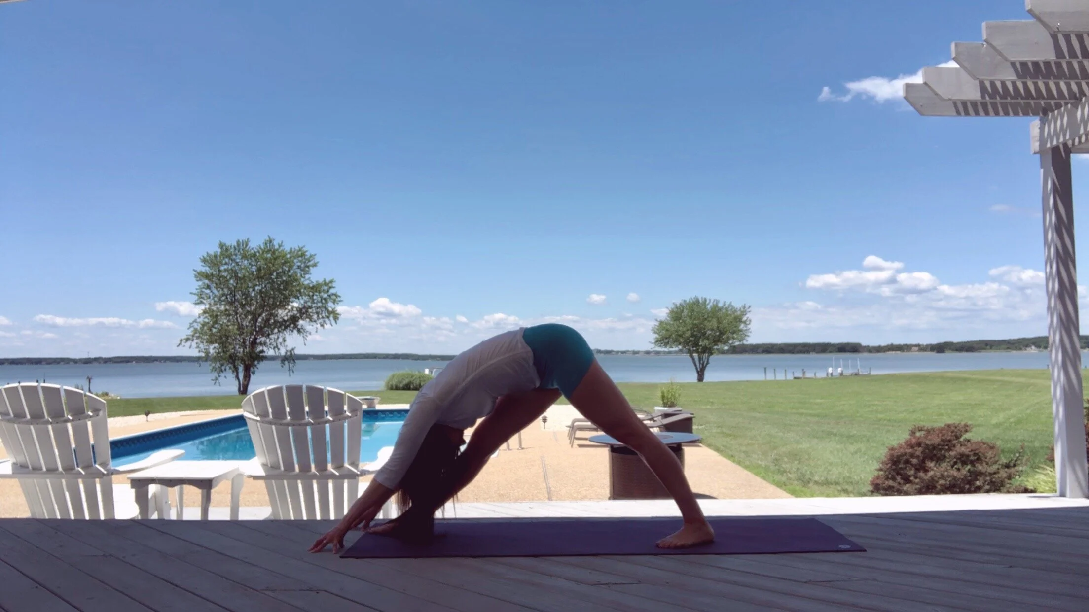 Parsvottanasana (Pyramid pose) 