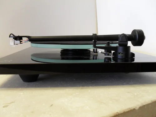 The new RB220 Tonearm