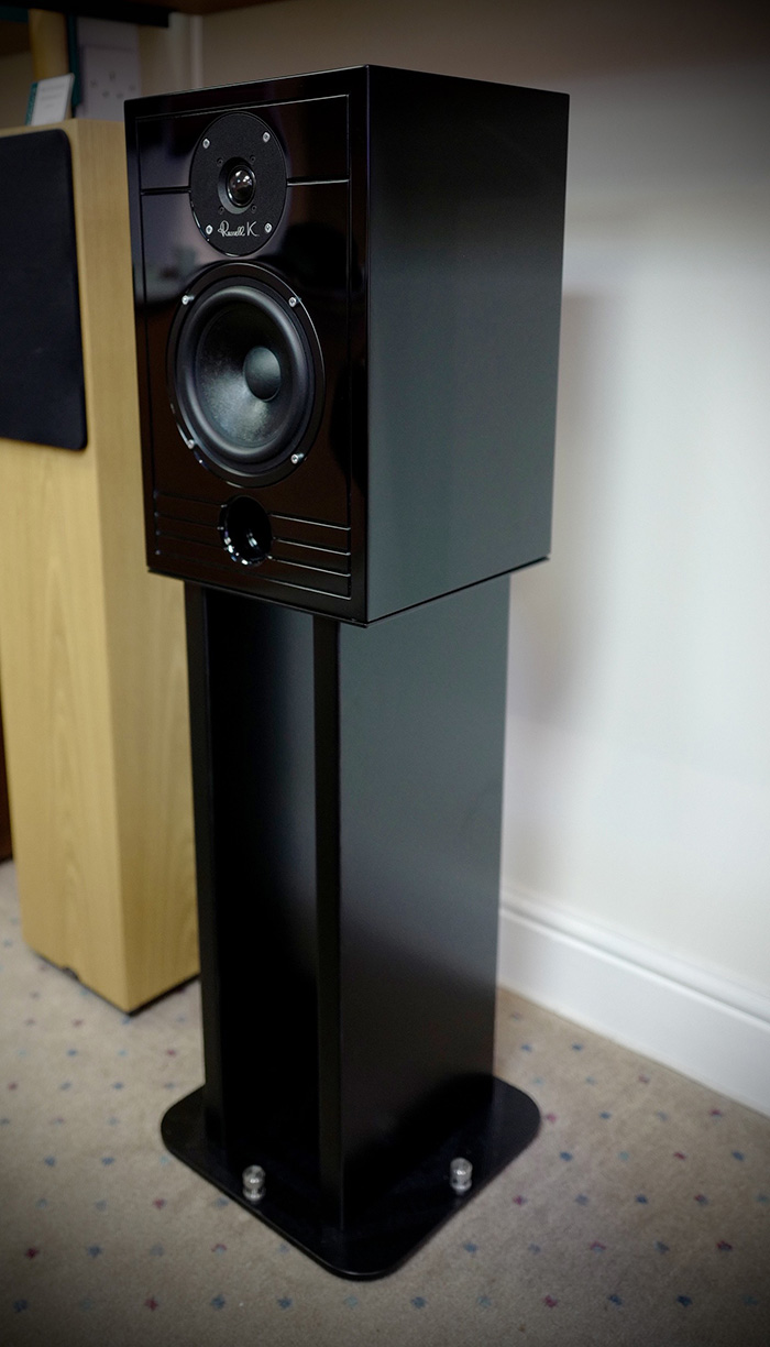 Russell K Red 100 + Stand