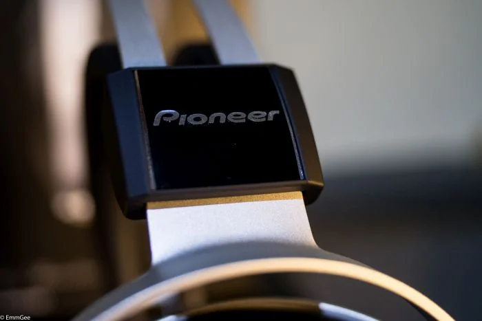 Pioneer headphones with Chromey (7 of 16).jpg