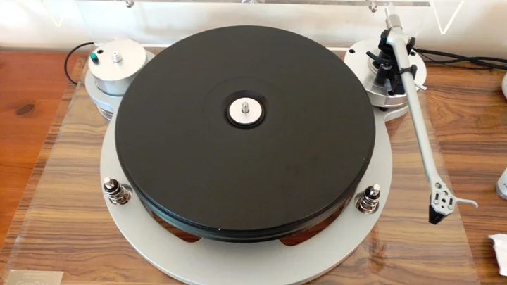 Platter in place - view from above.