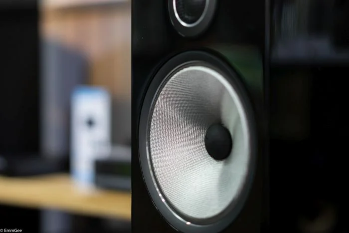 Bowers and Wilkins 700 series with Chromey (7 of 17).jpg