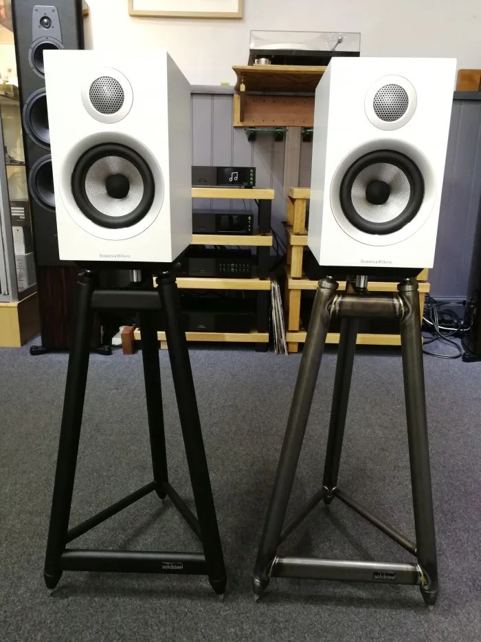 Above we have the SS-Vintage stands in black and raw steel.