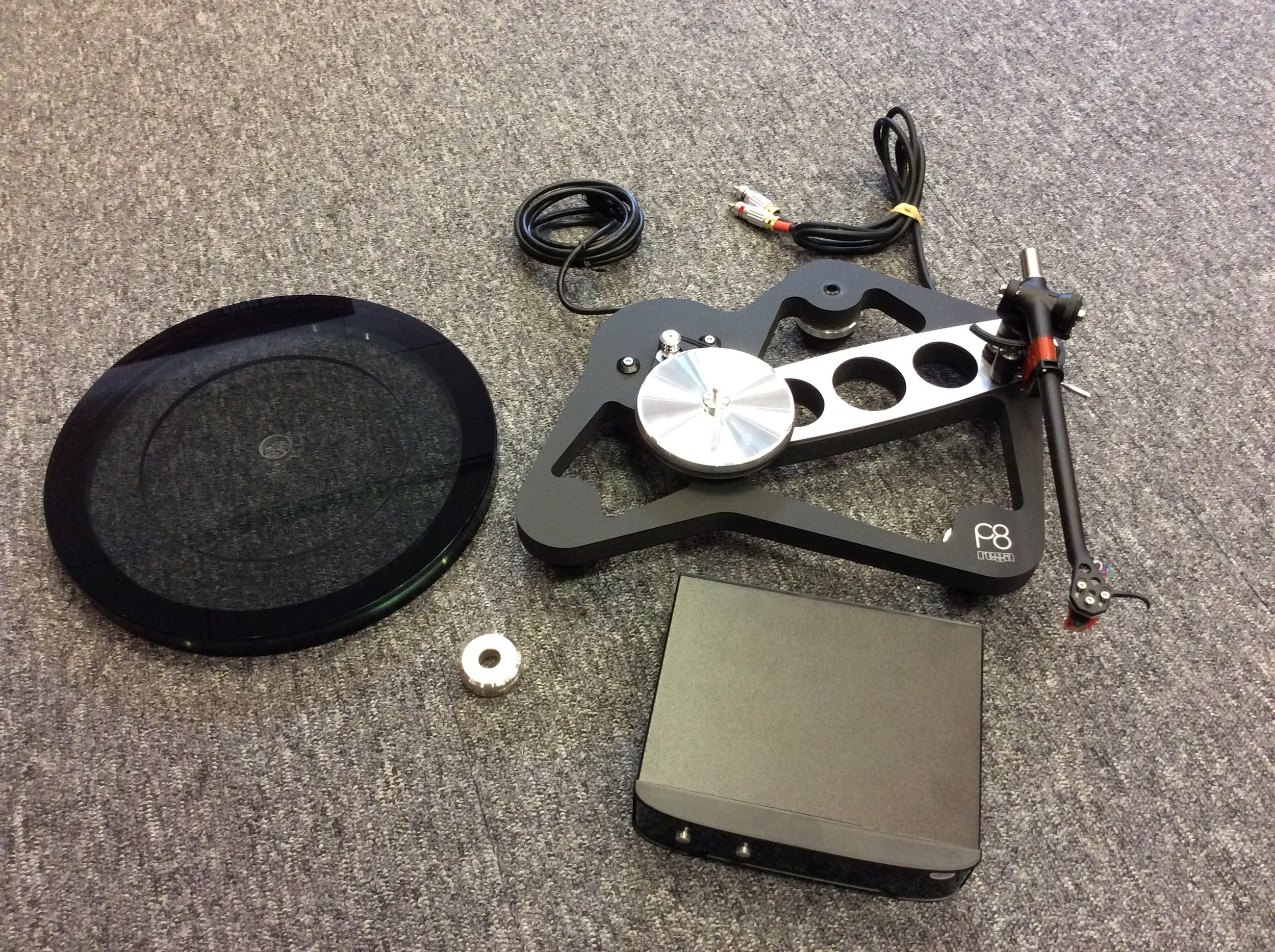 A deconstructed Rega Planar 8