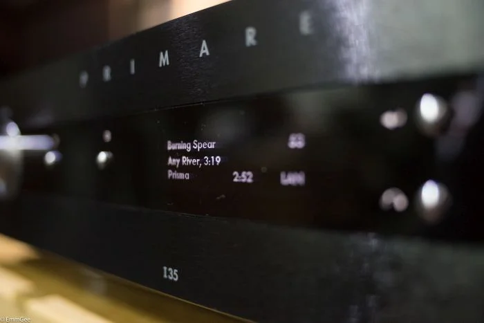 The front display on the Primare i35.