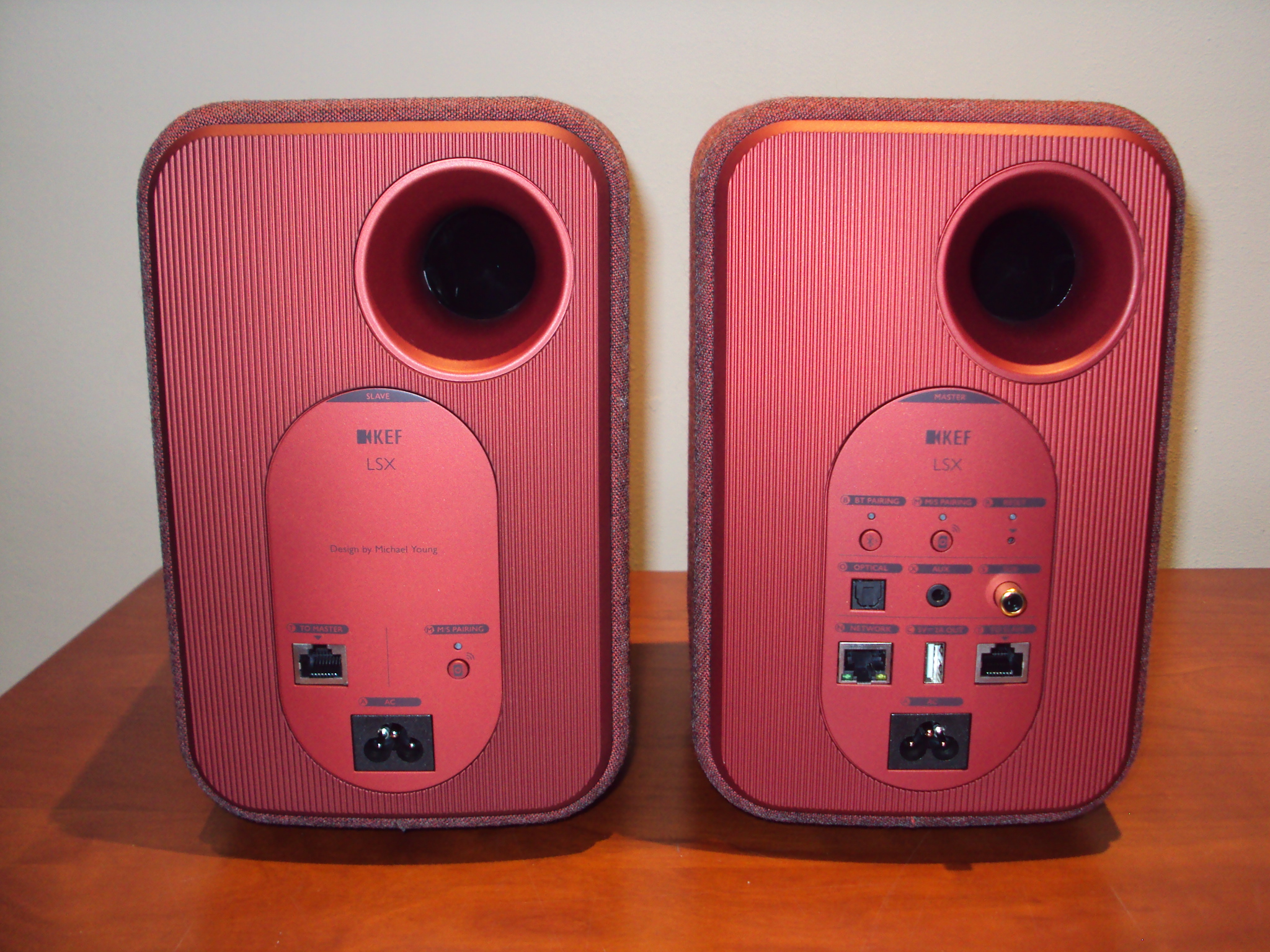 kef lsx back