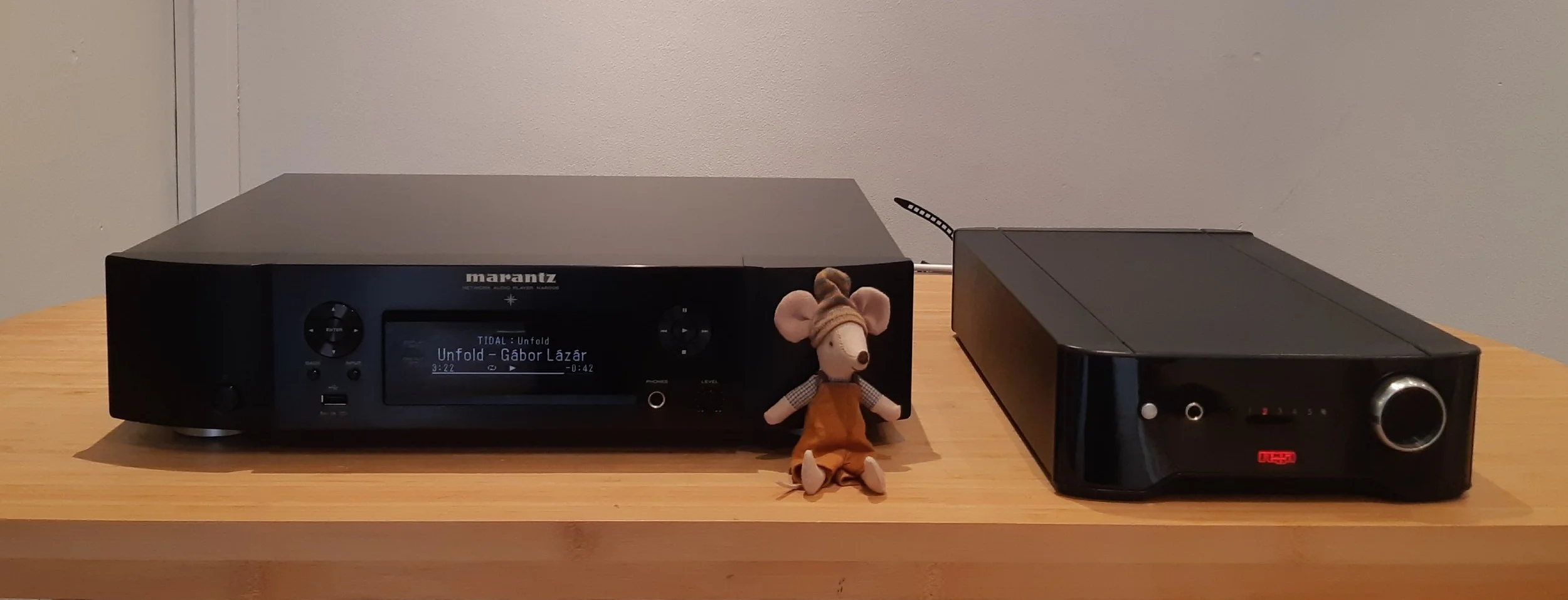 Riders On The Stream! Marantz NA6006 — Audio T