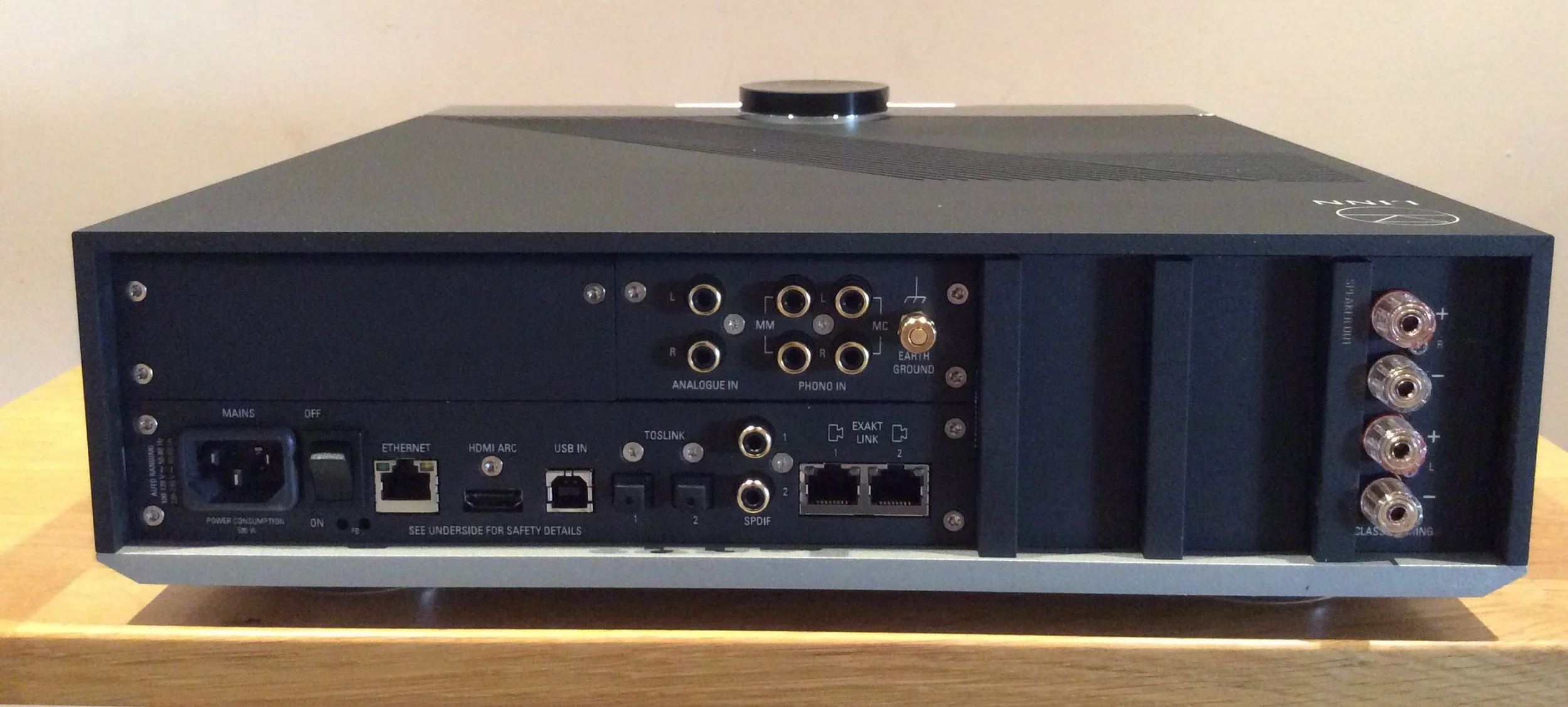 Linn Selekt DSM connectivity